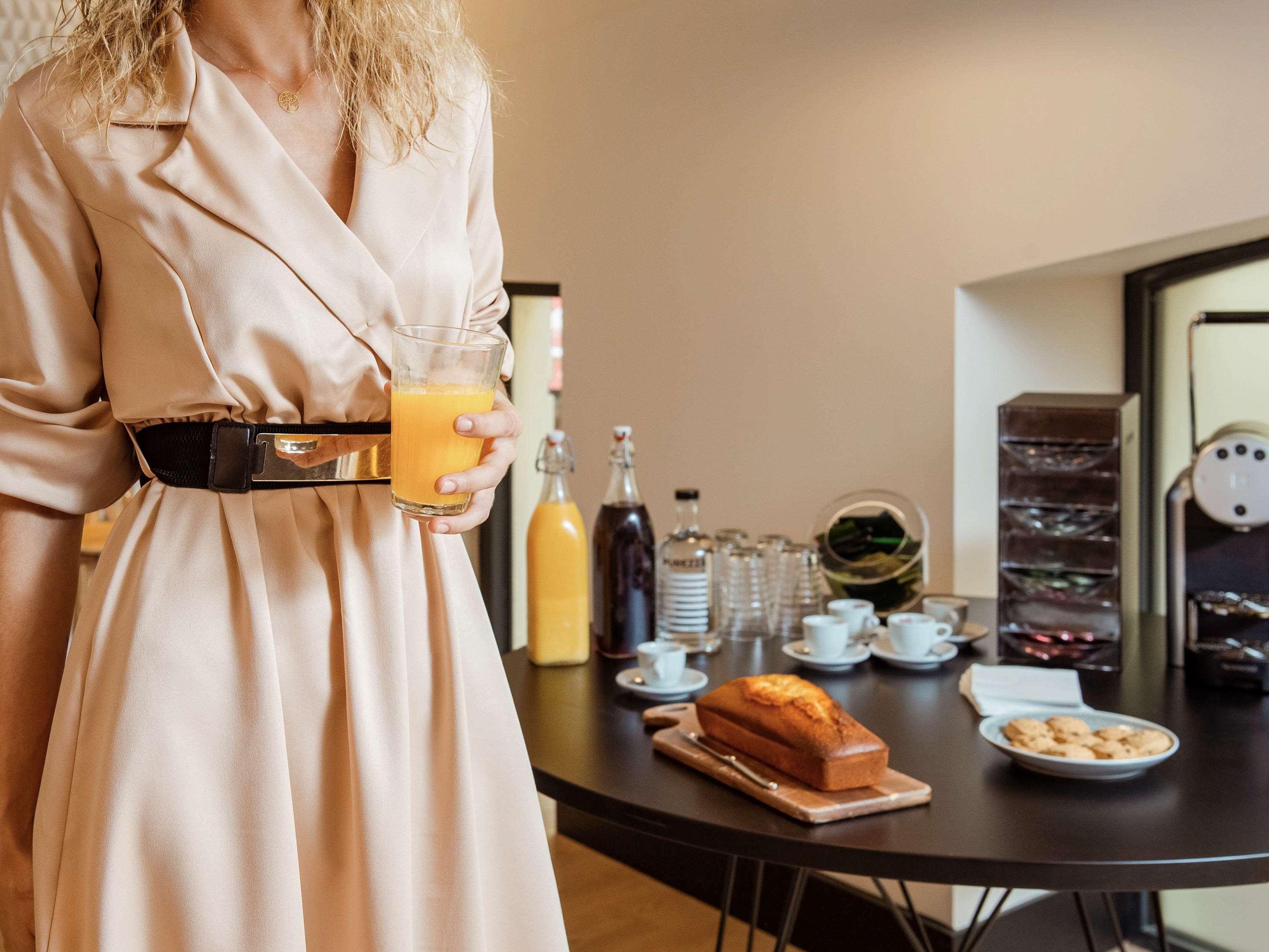 Mercure Marseille Canebiere Vieux-Port מראה חיצוני תמונה